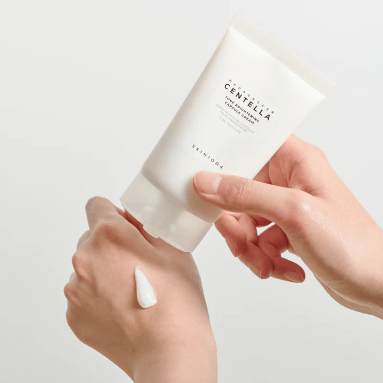 MADAGASCAR CENTELLA TONE BRIGHTENING CAPSULE CREAM (75ML)