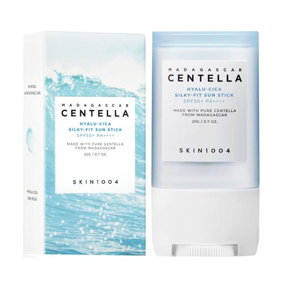 SKIN 1004 - Madagascar Centella Hyalu-Cica Silky-Fit Sun Stick